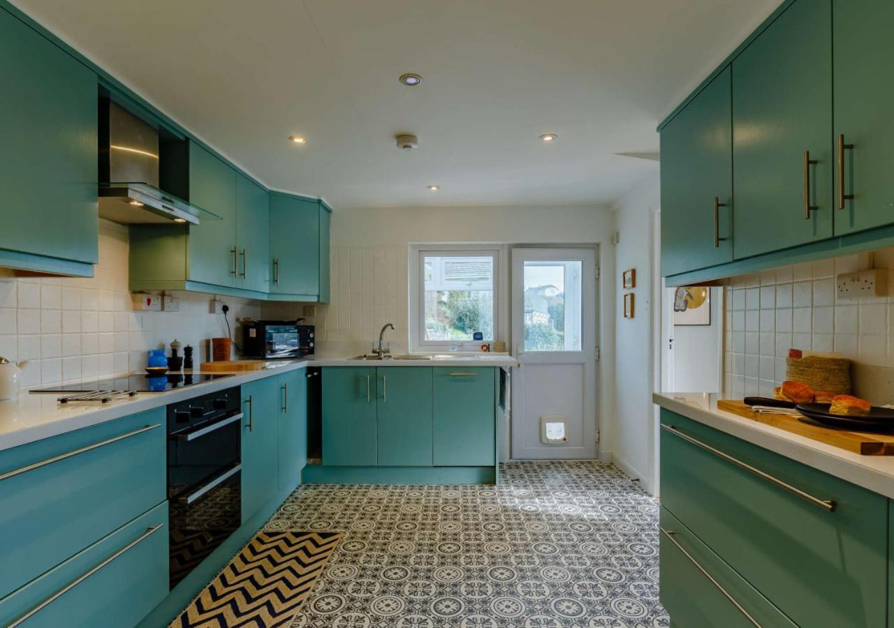 Dene Court Villa Mawgan Porth Bagian luar foto